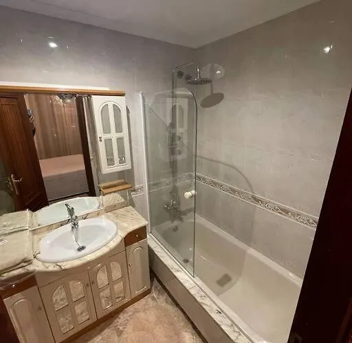 Appartement Bertamirans A 5 Min Santiago Y 10 Min La Playa *